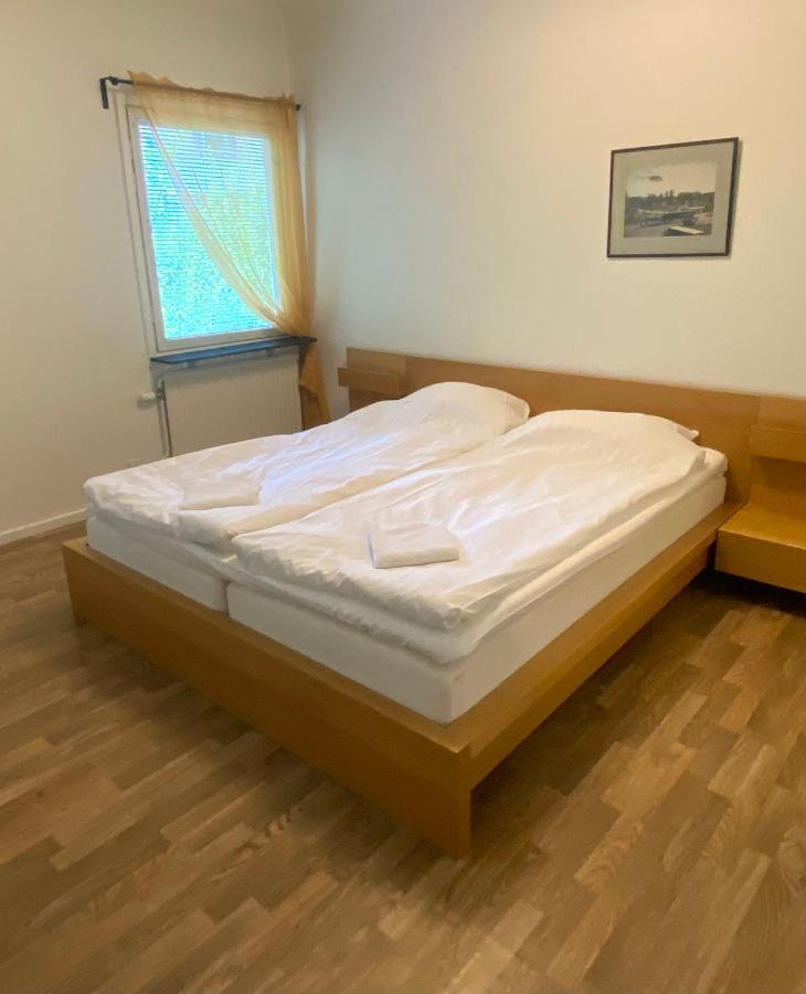 Gullringens Vaerdshus & Hotell Exteriör bild